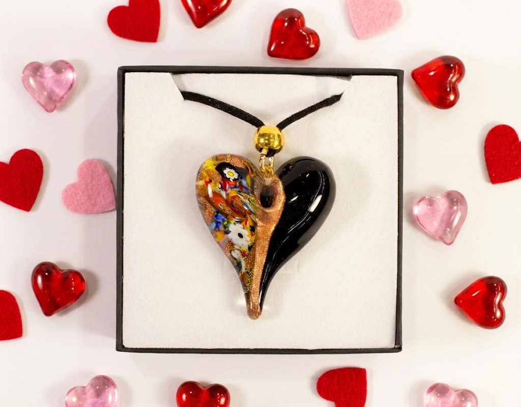Murano Glass Heart Necklace – “Golden Heart” Collection